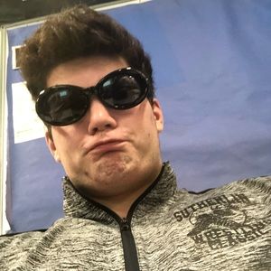 Meet your Posher, Nat